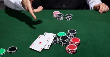 Как играть тайтово