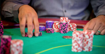 Расчет математического ожидания в покере