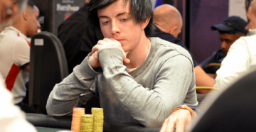 Джейк Коди поставил на рулетку весь выигрыш в хайроллере